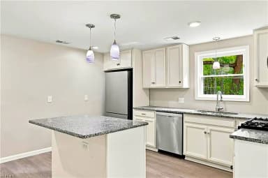 400 Pioneer RD, SUFFOLK VA 23437 thumb 11