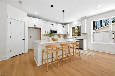 1635 Colonial AVE, SMITHFIELD VA 23430 thumb 11