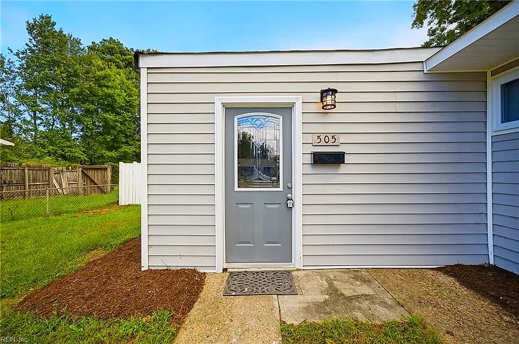 505 Kent DR, PORTSMOUTH VA 23702 - Photo 4