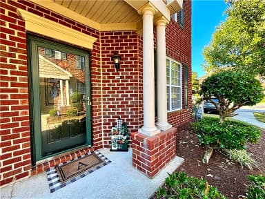 1008 Farrcroft WAY, VIRGINIA BEACH VA 23455 thumb 1