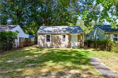 1949 Long Green LN, HAMPTON VA 23663 thumb 3