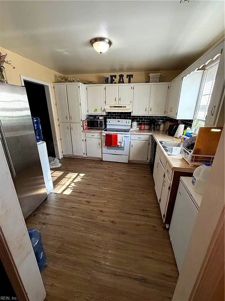 14541 Old Courthouse WAY #E, NEWPORT NEWS VA 23608 - Photo 4