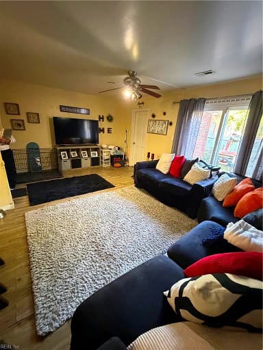 14541 Old Courthouse WAY #E, NEWPORT NEWS VA 23608 thumb 7