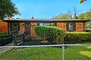 1392 Wool AVE, PORTSMOUTH VA 23707 - Photo 2