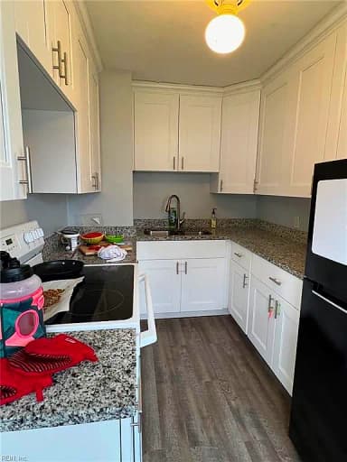 8024 W Glen RD, NORFOLK VA 23505 thumb 11
