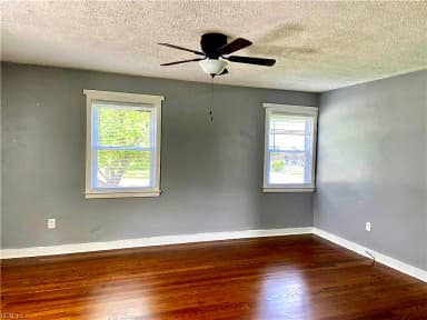 8024 W Glen RD, NORFOLK VA 23505 thumb 8