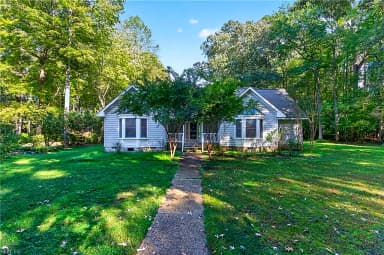 8139 Manor DR, GLOUCESTER VA 23061 thumb 1