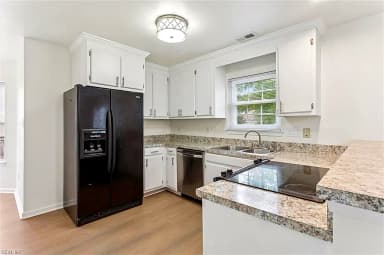724 Galleon DR, NEWPORT NEWS VA 23608 thumb 12