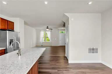 279 Brittlebrush DR, PORTSMOUTH VA 23701 thumb 8