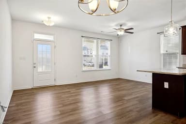 1414 Waltham LN, NEWPORT NEWS VA 23608 thumb 8