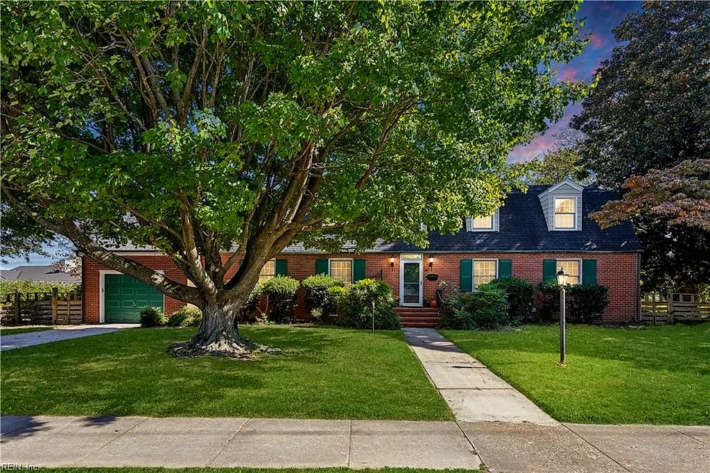 60 N Willard AVE, HAMPTON VA 23663 - Main photo
