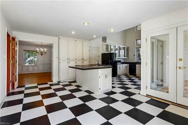60 N Willard AVE, HAMPTON VA 23663 thumb 8