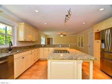 5213 Willow Lake RD, CHESAPEAKE VA 23321 thumb 7