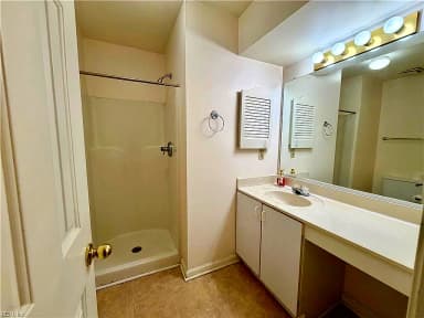 712 Inlet QUAY #H, CHESAPEAKE VA 23320 thumb 10