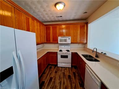 2223 Potters RD, VIRGINIA BEACH VA 23454 thumb 8