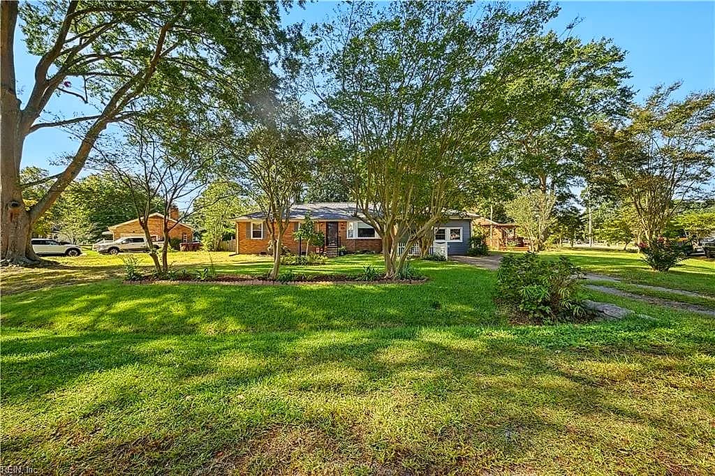 2024 Lisbon RD, CHESAPEAKE VA 23321 - Photo 3