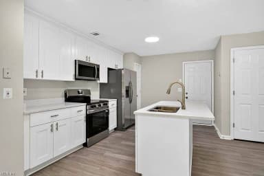 121 Sheppard DR, WILLIAMSBURG VA 23185 thumb 4