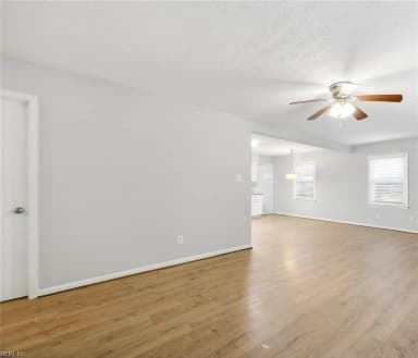 249 Batson DR, NEWPORT NEWS VA 23602 thumb 6