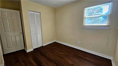 700 Lynch LN, VIRGINIA BEACH VA 23455 thumb 11