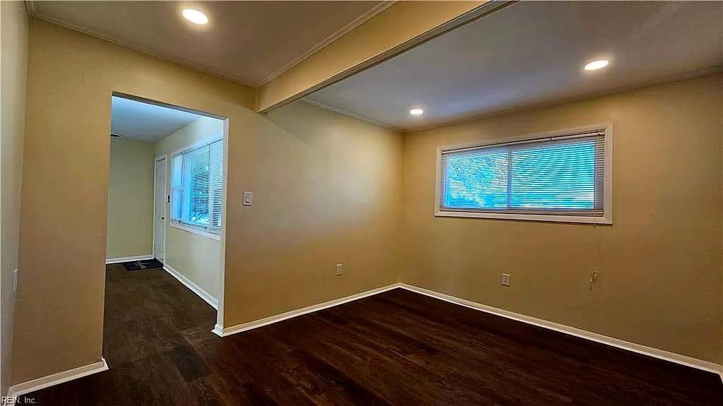 700 Lynch LN, VIRGINIA BEACH VA 23455 - Photo 5