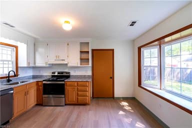 19 Lake Field XING, HAMPTON VA 23666 thumb 12