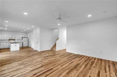 502 Center AVE, NEWPORT NEWS VA 23601 thumb 9