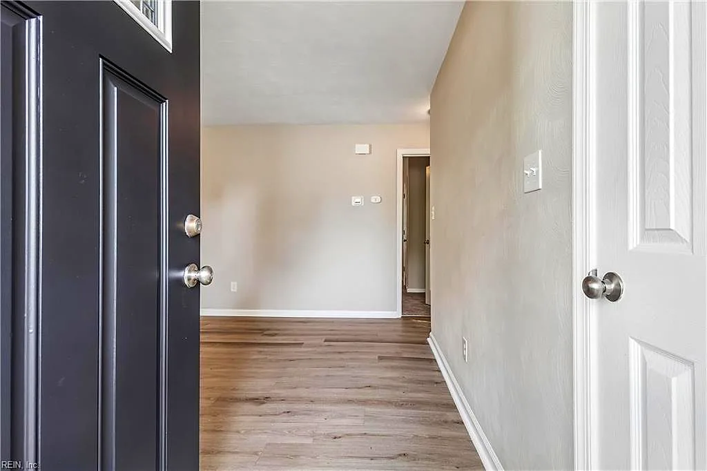 2903 Victoria BLVD, HAMPTON VA 23661 - Photo 5