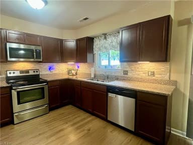 3000 Magic Hollow BLVD, VIRGINIA BEACH VA 23453 thumb 7