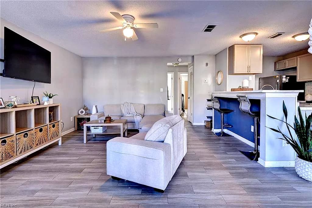 4 Inlandview DR #A, HAMPTON VA 23669 - Photo 5