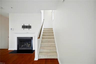 49 Miles Cary MEWS, HAMPTON VA 23669 thumb 11