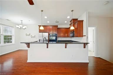 49 Miles Cary MEWS, HAMPTON VA 23669 thumb 9