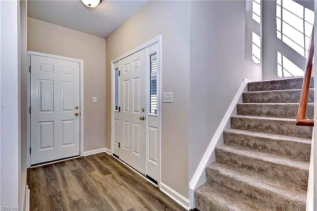 4504 Beacon Hill DR, WILLIAMSBURG VA 23188 - Photo 5