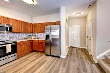 4504 Beacon Hill DR, WILLIAMSBURG VA 23188 thumb 10