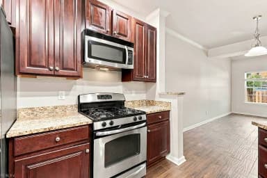 114 Brock ST, YORKTOWN VA 23690 thumb 8