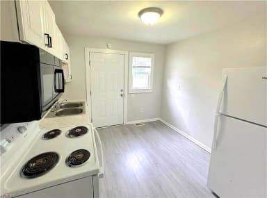 211 W 27th ST #1, NORFOLK VA 23517 thumb 10