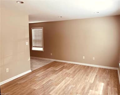 243 Settlers Landing RD, HAMPTON VA 23669 thumb 3