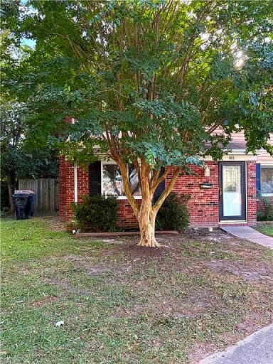 801 Grosvenor CT S, VIRGINIA BEACH VA 23462 thumb 3