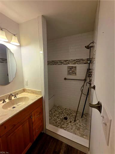 101 Giles LN, YORKTOWN VA 23690 thumb 12