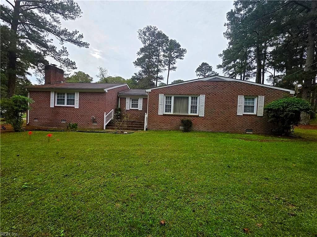 101 Giles LN, YORKTOWN VA 23690 - Photo 3