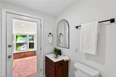 404 Eisenhower CIR, PORTSMOUTH VA 23701 thumb 12