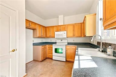 104 Bishops RCH, SMITHFIELD VA 23430 thumb 8