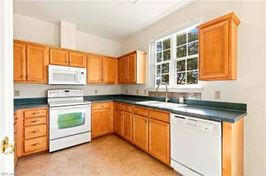 104 Bishops RCH, SMITHFIELD VA 23430 thumb 9