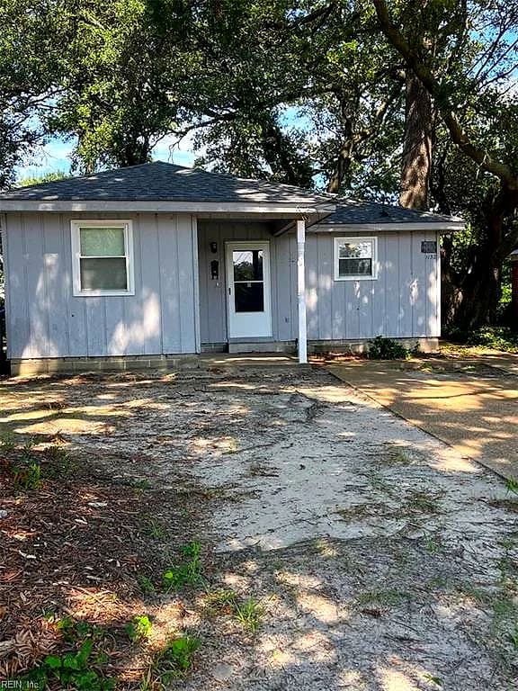 1132 Virgilina AVE #A, NORFOLK VA 23503 - Photo 2