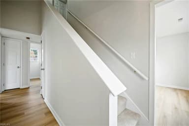 10 Harrogate LN, HAMPTON VA 23666 thumb 11