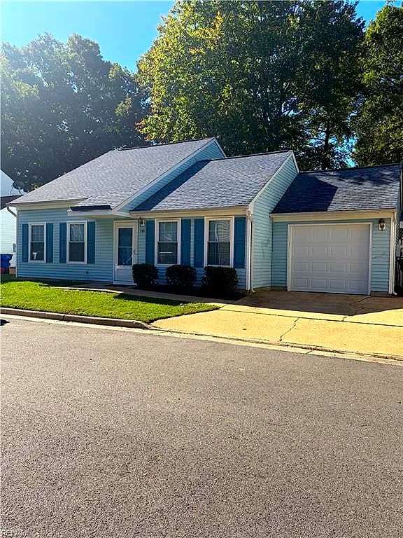 159 N Hall WAY, NEWPORT NEWS VA 23608 - Main photo