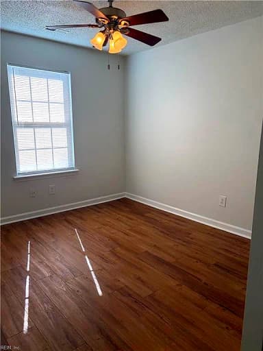 159 N Hall WAY, NEWPORT NEWS VA 23608 thumb 6