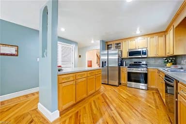 214 Sir Oliver RD, NORFOLK VA 23505 thumb 12