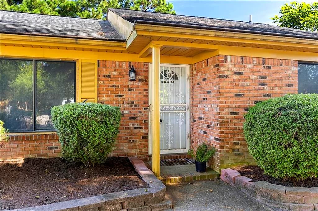 5404 Stagecoach TRL, VIRGINIA BEACH VA 23464 - Photo 3