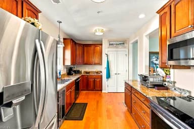 8352 N View BLVD, NORFOLK VA 23518 thumb 12