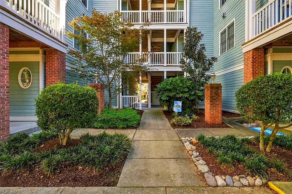 8352 N View BLVD, NORFOLK VA 23518 - Photo 3
